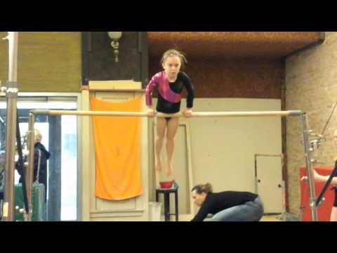Katia's gymnastics routine