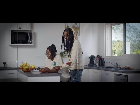 Naiky - Pé pa oubliew [ Remix ] - Clip Officiel