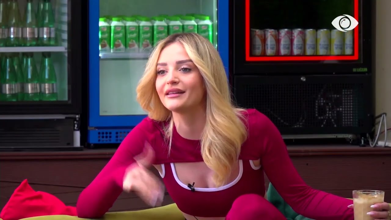 Nuk ia thashë për t'u tallur/ Selin flet për debatin me Rogertin: Komplet injorant