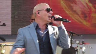 (Live Video) Pitbull ft Danny Mercer &quot;Outta Nowhere&quot; GMA Concert at Central Park