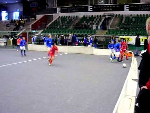 Värtan P98 football team at a match