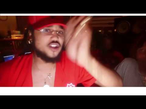 Bizzo "Double Kup" prod. by Jslugg500 (Saltmine in Studio Performance)