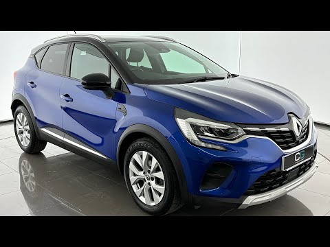 2020(20) Blue Renault Captur Iconic