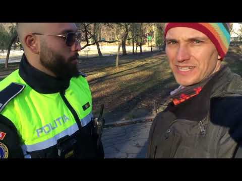 Poliţia mă percheziţionează ilegal în Cişmigiu - Curaj.TV