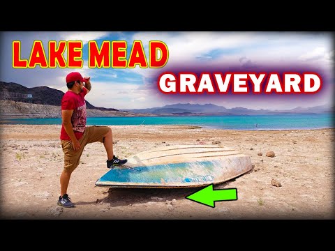 LAKE MEAD is a Boat GRAVEYARD as Water Levels Drop....WALLET FOUND!