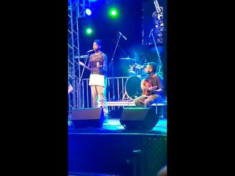 MC CAIO - MORENA DO CABELO CACHEADO