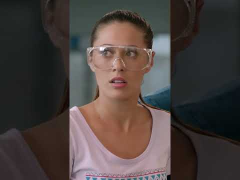 Transforming into mermaids in school.. What will happen next? #mako #mermaids #movie