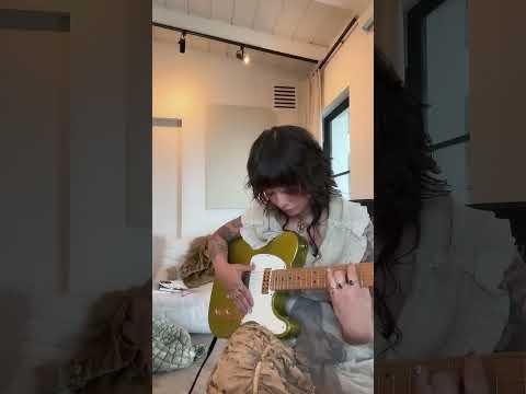 Curly Cue - Melanie Martinez