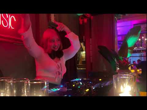 REDVENUS PARTY MIX (AFRO-TECH-FUNKY HOUSE & INDIE DANCE)