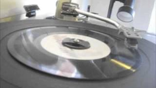 Barry Brown - Over Me + Dub