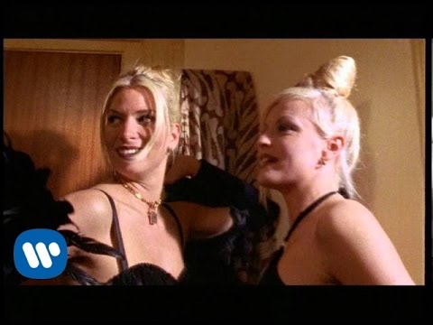 Sko & Torp - I Ain't Got Too Many Problems (Official Music Video)