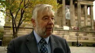 Step closer for football museum move