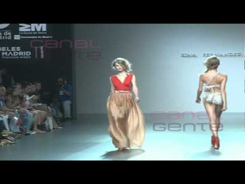 Desfile de Kina Fernández