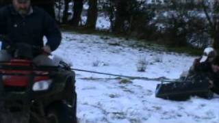 preview picture of video 'Quad sledge crash in the snow'