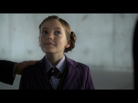 Jim Gordon Picks Up His Daughter And Asks For Ice Cream (Gotham TV Series)