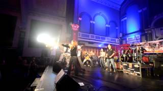 MAD ARMY,PERFECT STRANGER