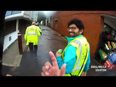 An angry driver wants to ram into pedestrians on the pavement.