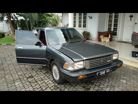 In Depth Tour Toyota Crown (Robot) S130 Royal Salon 2.0 A/T (1991) - Indonesia