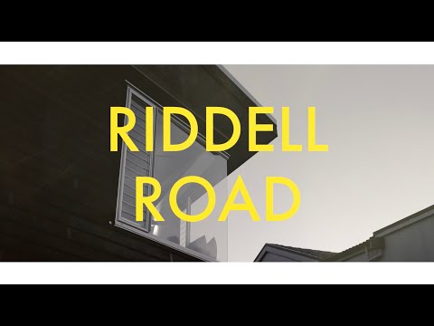 425 Riddell Road, Glendowie - Vanessa Mowlem & Jono Barton