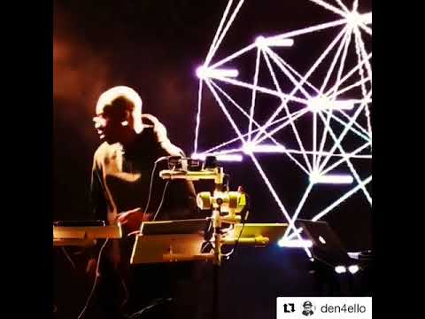 InfraNodus used in a live performance with NSDOS