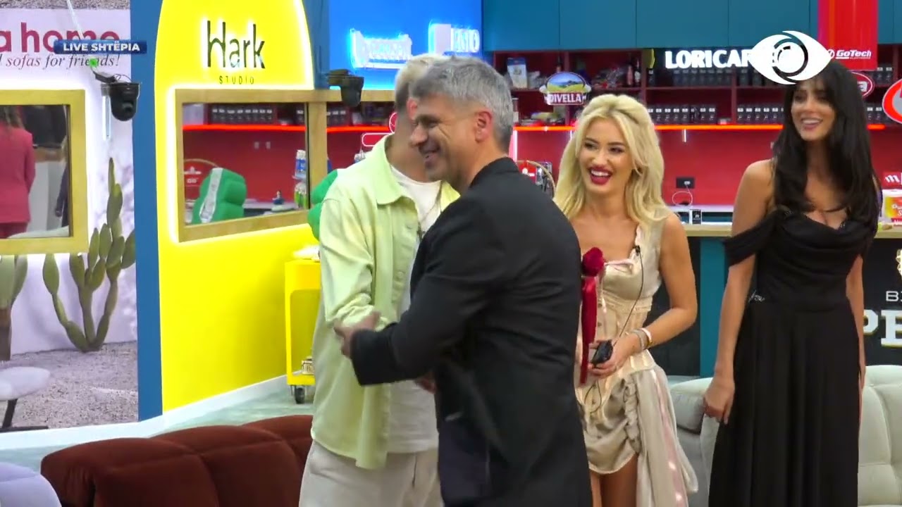 Dy ish-fitues rikthehen në BBV, Qetësori dhe Fotinia