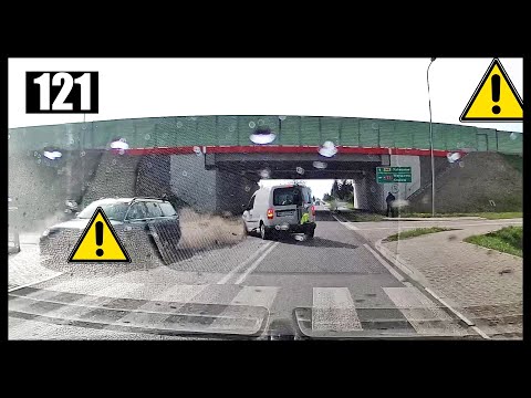Zderzenie na skrzyżowaniu
