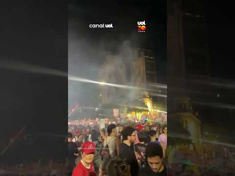 Manifestantes fazem ato de apoio a Lula em Belo Horizonte (MG)