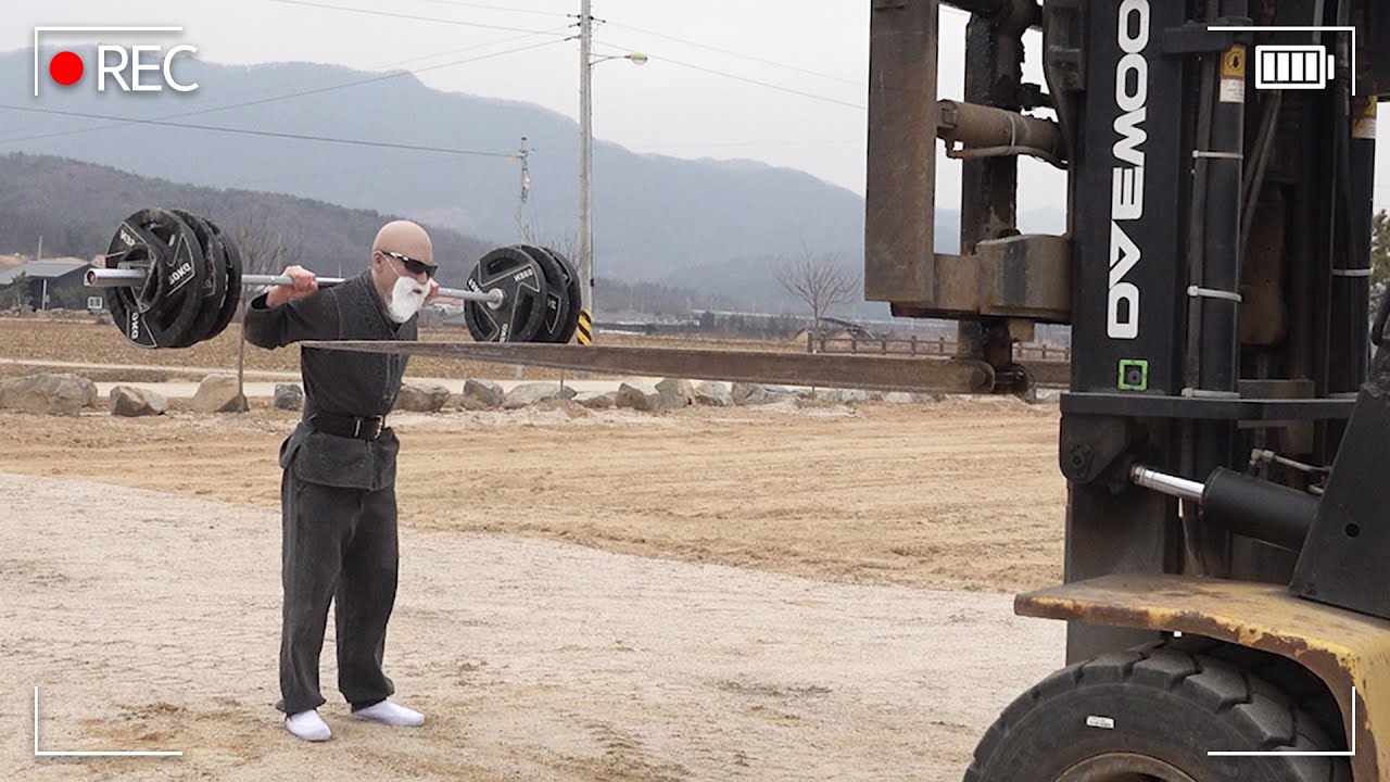 김계란 3대 중량 근황.. 미친놈..