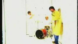 Quarashi - Straight Jacket (clip)