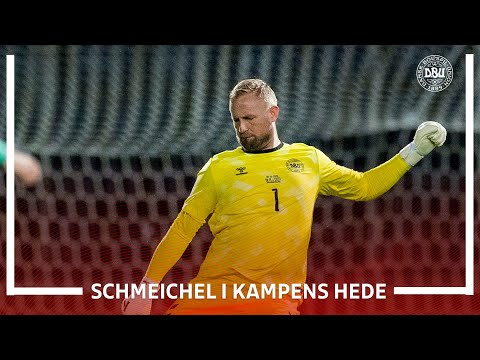 Hør alt, hvad Schmeichel siger under kampen mod Belarus! 🇩🇰