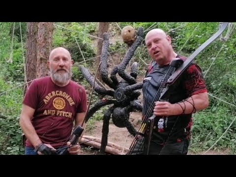 Part 3 125 lbs + 50 lbs Brugger & Bodnik on their road to make archery more popular. Extreme Archery