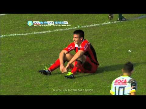 Sin Pergaminos. Douglas 4 - Defensa 1. Torneo Primera B Nacional. Fútbol Para Todos.