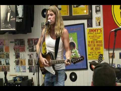 GRAYSON CAPPS @ Louisiana Music Factory JazzFest 2007