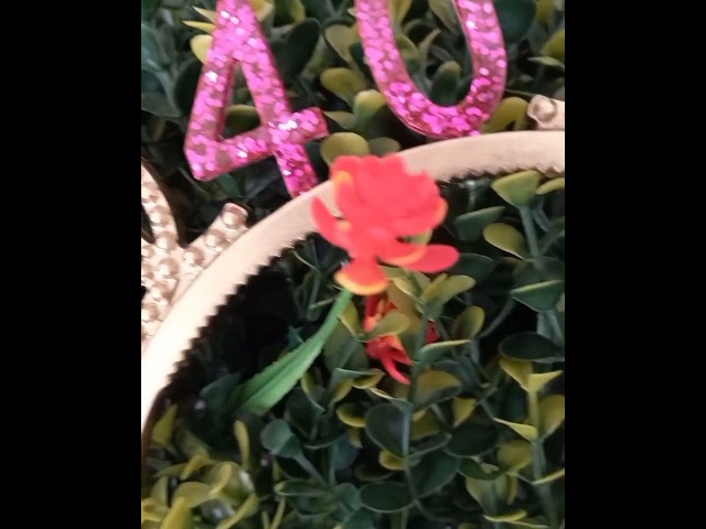 Vídeo relacionado con Corona de Cumpleaños, "Birthday Queen"Tiara Corona de Diamantes, Feliz Cumpleaños Faja Corona Cumpleaños Tiara de Cumpleaños, para Mujer Fiesta de Decoración Accesorios Regalo