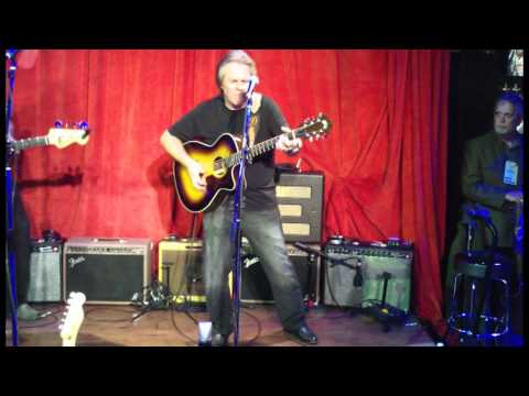 NAMM 2012 - U2 Medley - Doyle Dykes & Dave Pomeroy