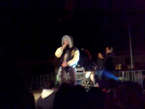 fido guido. special X Zuingo youth. pulsano 11.12.09.mp4