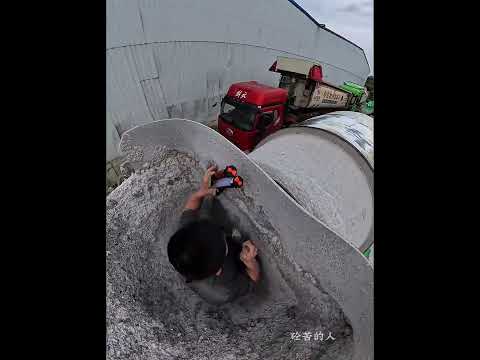 Cleaning a Concrete Mixer Truck! 😱