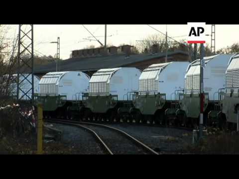Nuclear waste train reaches Lueneburg, 50km from final destination