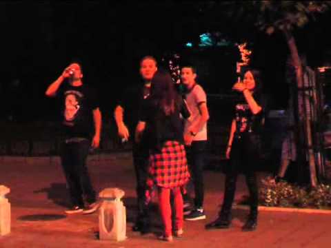 Protest ispred zgrade Policijske uprave Kruševac