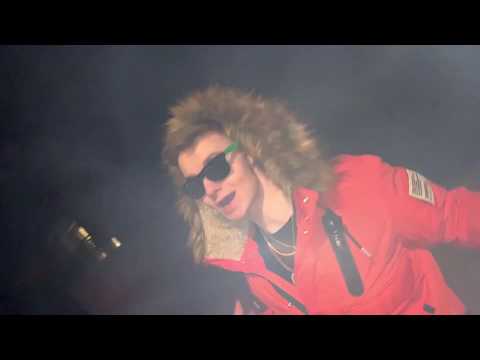 YMN Maksik - Podpalam Grass Freestyle (Official Video)