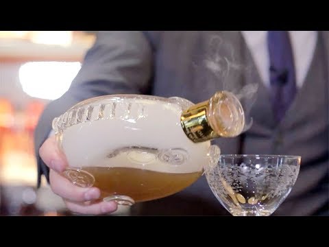 How to: Decanter-Smoked Cocktail | TEALEAVES #FBintheKnow