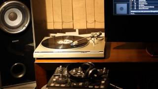 Aquarian Dreams - Love And Tears (Soul Creatures Reworked Live Mix)
