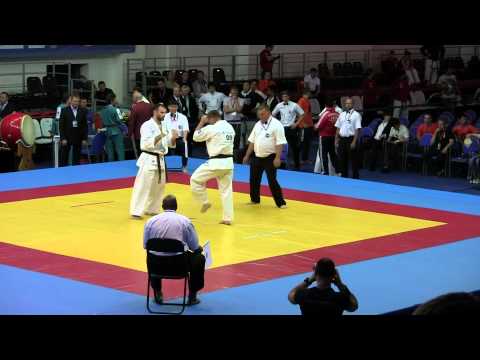Mitsaev Magomed -- Kantowski Szymon 09.06.12 Чемпионат Европы KWU www.kyokushin.su