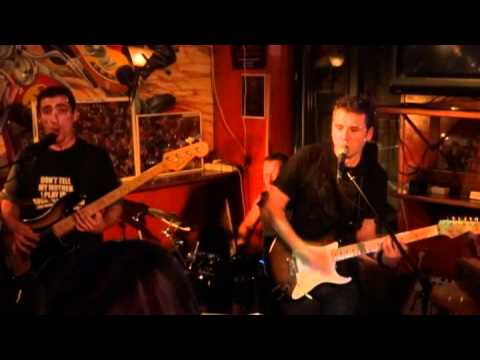 FUZZ - Uprising (Muse cover) live