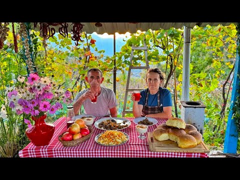 Insane Village Soup Recipe ๐ฒ๐ฅ โ Mushroom, Meat & Bread Done to PERFECTION!