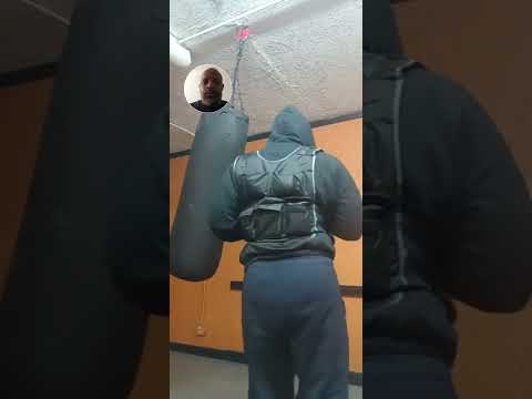 3 ROUNDS!!   Explosion!!!! #boxing