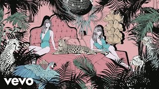 Music video thumbnail preview for Brigitte - L'échappée belle (Clip officiel) by Brigitte