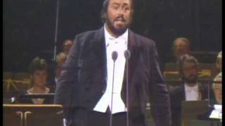 Pavarotti:  Questa o quella