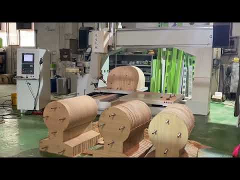 Máy cnc 5 trục - 2 bàn làm việc