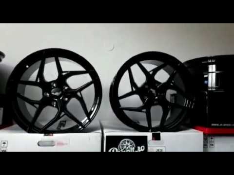 Jante Japan Racing JR35 Negru Lucios